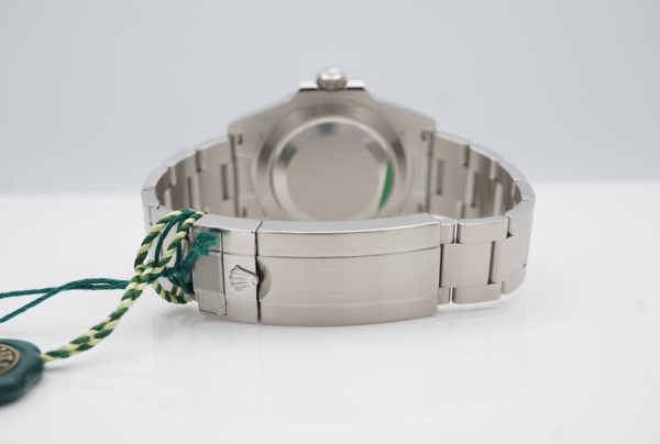 BRAND NEW Rolex 126610LN SUBMARINER DATE 41MM 2022 NEW MODEL COMPLETE SET - Image 7