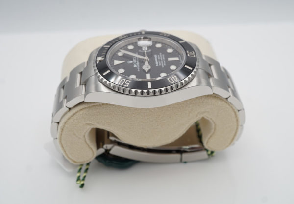 BRAND NEW Rolex 126610LN SUBMARINER DATE 41MM 2022 NEW MODEL COMPLETE SET - Image 4