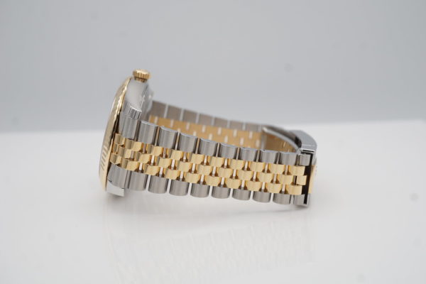 MINT Rolex 126333 DATEJUST 41 YELLOW GOLD STEEL WIMBLEDON DIAL JUBILEE BAND 2022 FULL SET - Image 5
