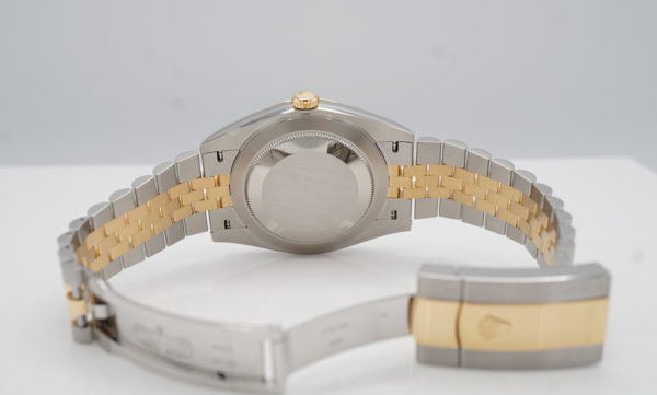 MINT Rolex 126333 DATEJUST 41 YELLOW GOLD STEEL WIMBLEDON DIAL JUBILEE BAND 2022 FULL SET - Image 8