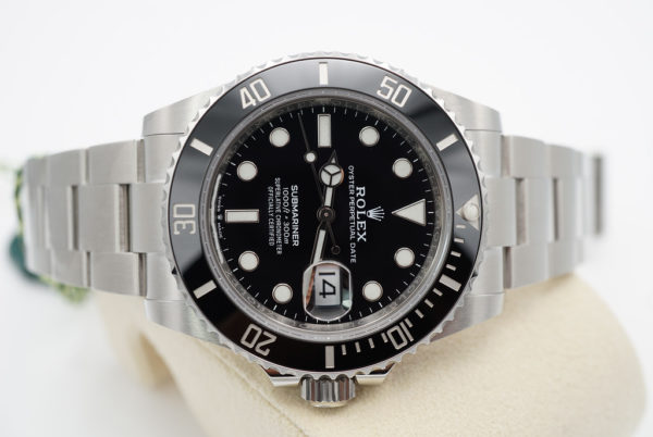 BRAND NEW Rolex 126610LN SUBMARINER DATE 41MM 2022 NEW MODEL COMPLETE SET - Image 9