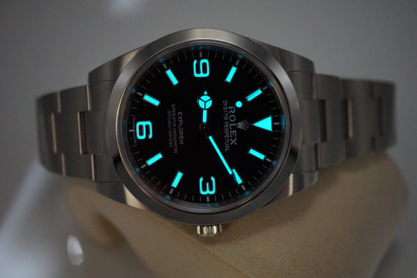 Rolex 214270 EXPLORER I FULL LUME DIAL 39MM DISCONTINUED 2019 FULL SET - Image 11