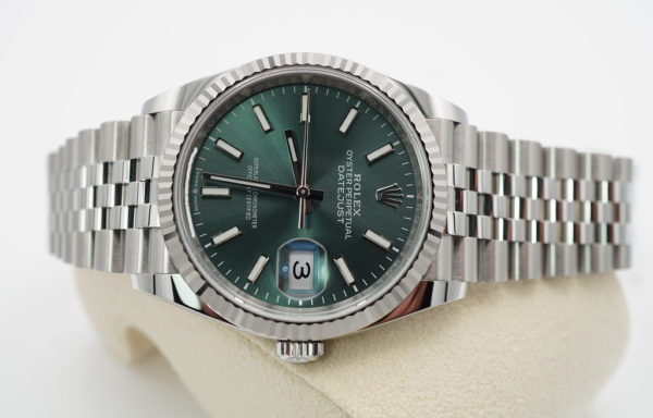 BRAND NEW Rolex 126234 DATEJUST 36 FLUTED BEZEL MINT GREEN DIAL JUBILEE BAND 2022 - Image 9
