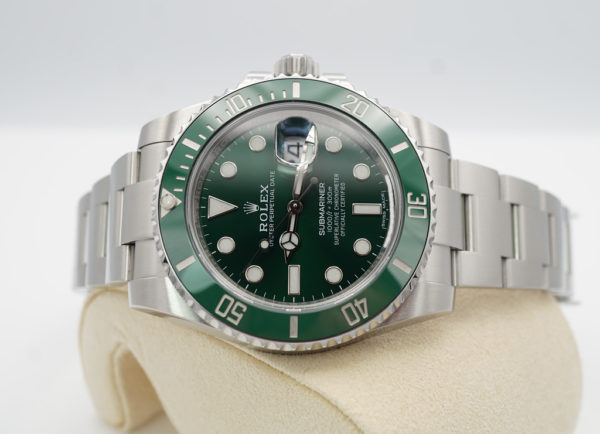 Rolex 116610LV SUBMARINER HULK GREEN DIAL BEZEL 40MM 2018 WARRANTY FULL SET - Image 10
