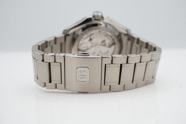 Grand Seiko EVOLUTION 9 SPRING DRIVE GMT TITANIUM SBGE285 2022 COMPLETE SET - Image 7