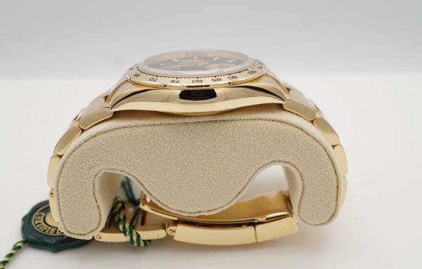 BRAND NEW Rolex 116508 DAYTONA 18K YELLOW GOLD PAUL NEWMAN DIAL 2022 COMPLETE SET - Image 4