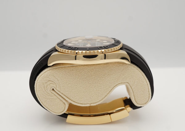 MINT Rolex 226658 YACHTMASTER 18K YELLOW GOLD OYSTERFLEX 42MM 2022 FULL SET - Image 4
