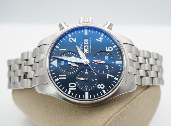 MINT Iwc PILOT WATCH CHRONOGRAPH BLUE DIAL BRACELET IW388102 2022 FULL SET - Image 10