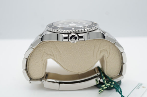 BRAND NEW Rolex 126610LN SUBMARINER DATE 41MM 2022 NEW MODEL COMPLETE SET - Image 3