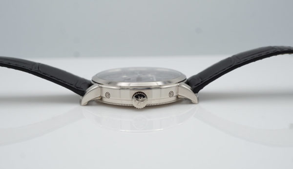 Vacheron CONSTANTIN TRADITIONNELLE COMPLETE CALENDAR WHITE GOLD 2021 FULL SET - Image 3