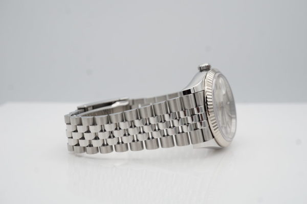 Rolex 126234 DATEJUST 36 FLUTED BEZEL SILVER DIAL JUBILEE BAND 2022 COMPLETE SET - Image 6