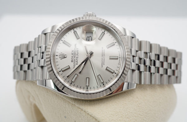 Rolex 126234 DATEJUST 36 FLUTED BEZEL SILVER DIAL JUBILEE BAND 2022 COMPLETE SET - Image 10