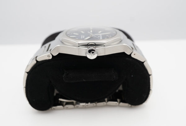 BRAND NEW Girard Perregaux LAUREATO STAINLESS STEEL BLUE DIAL 42MM 2022 FULL SET - Image 3