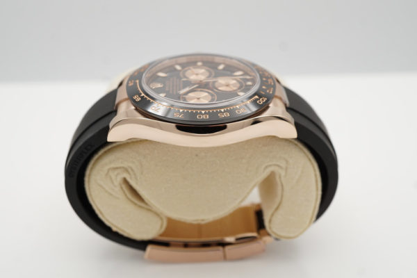 Rolex 116515LN DAYTONA 18K ROSE GOLD BLACK AND PINK DIAL WARRANTY FULL SET - Image 4