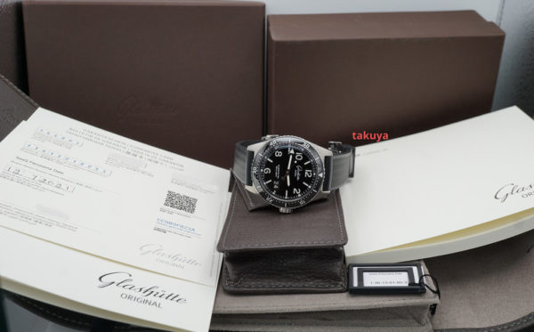 Glashutte ORIGINAL SeaQ PANORAMA DATE BLACK DIAL 2021 COMPLETE SET - Image 2