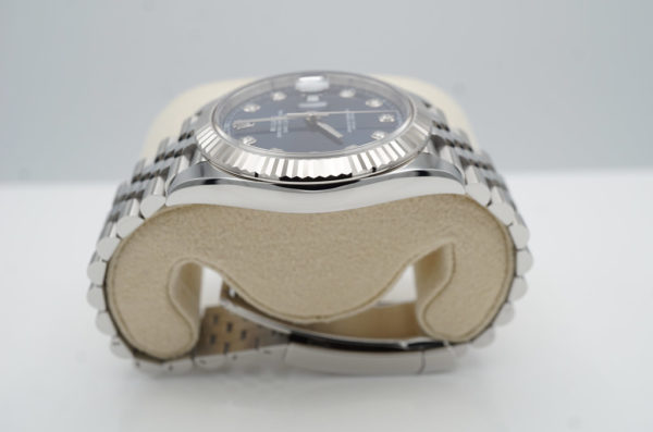 Rolex 126334 DATEJUST 41 FLUTED BEZEL BLUE DIAMONDS DIAL JUBILEE 2022 FULL SET - Image 4
