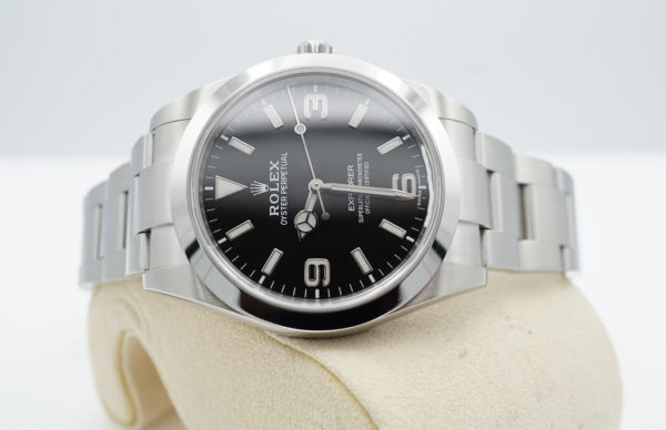 Rolex 214270 EXPLORER I FULL LUME DIAL 39MM DISCONTINUED 2022 FULL SET - Image 10