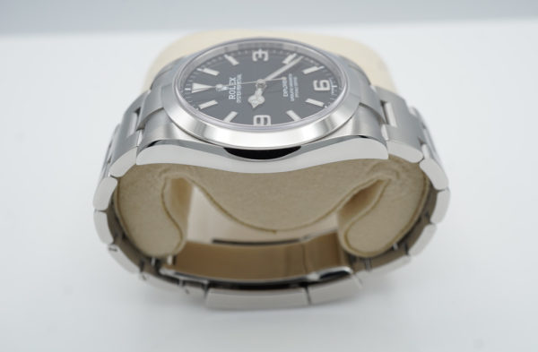 Rolex 214270 EXPLORER I FULL LUME DIAL 39MM DISCONTINUED 2022 FULL SET - Image 4
