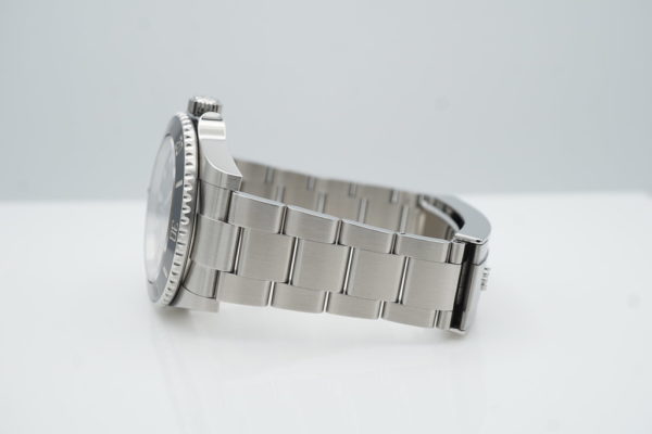 Rolex 124060 SUBMARINER NO DATE 41MM 2022 WARRANTY FULL SET - Image 5
