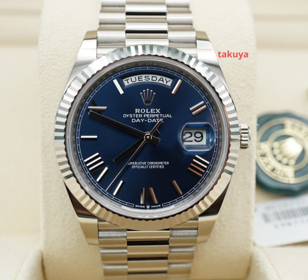 BRAND NEW Rolex 228239 DAY DATE 40 WHITE GOLD BLUE ROMAN DIAL 2022 FULL SET