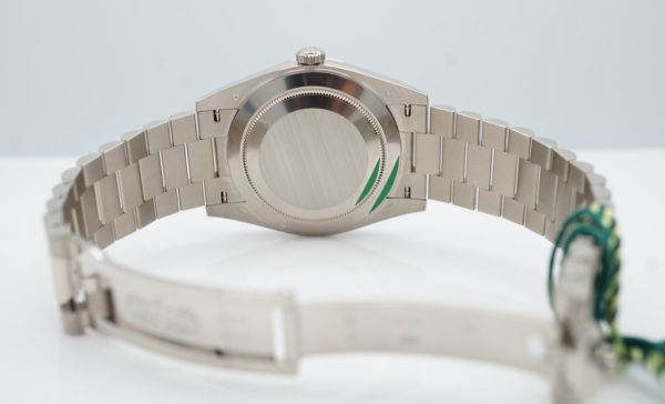 BRAND NEW Rolex 228239 DAY DATE 40 WHITE GOLD BLUE ROMAN DIAL 2022 FULL SET - Image 8