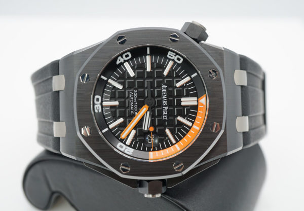 Audemars PIGUET ROYAL OAK OFFSHORE DIVER CERAMIC 15707CE 42MM COMPLETE SET - Image 9