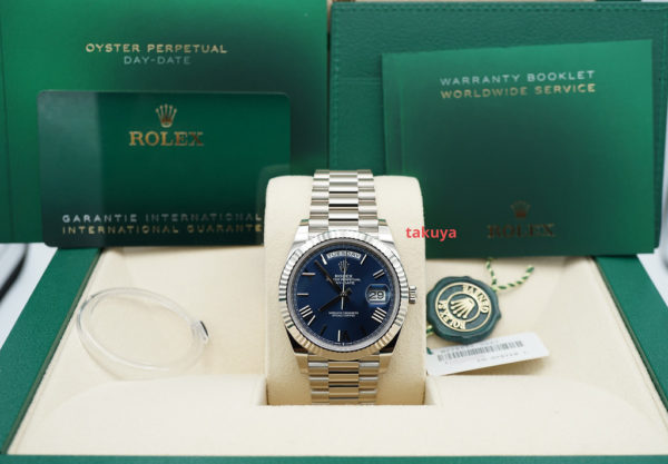 BRAND NEW Rolex 228239 DAY DATE 40 WHITE GOLD BLUE ROMAN DIAL 2022 FULL SET - Image 2