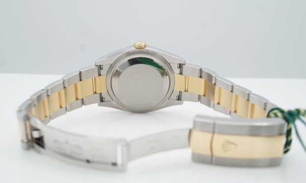 BRAND NEW Rolex 126233 DATEJUST 36 YELLOW GOLD STEEL OLIVE GREEN DIAMOND DIAL 2022 FULL SET - Image 8