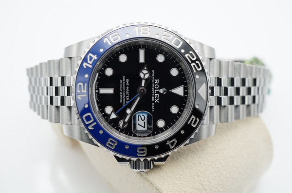 BRAND NEW Rolex 126710BLNR GMT MASTER II BLACK BLUE BEZEL JUBILEE BAND 2022 FULL SET - Image 9