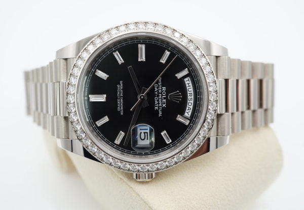 Rolex 228349RBR DAY DATE 40 WHITE GOLD DIAMOND BEZEL BAGUETTE BLACK DIAL 2022 FULL SET - Image 9