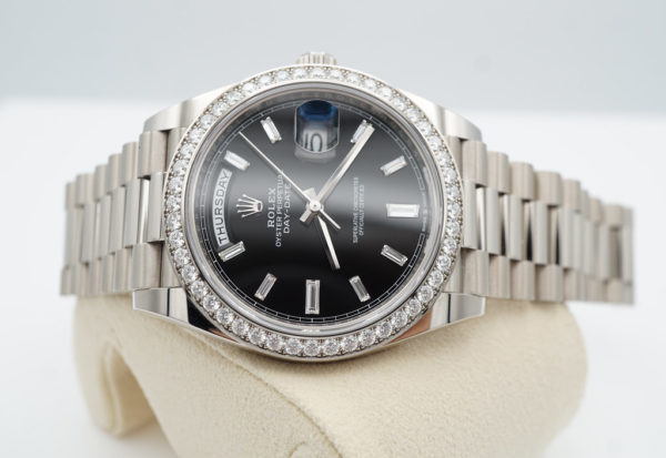 Rolex 228349RBR DAY DATE 40 WHITE GOLD DIAMOND BEZEL BAGUETTE BLACK DIAL 2022 FULL SET - Image 10