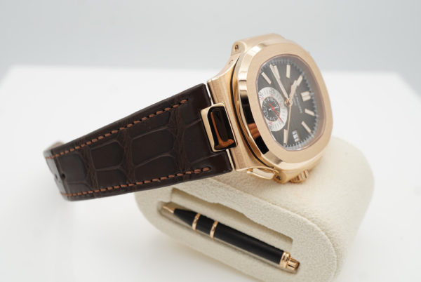 BRAND NEW Patek PHILIPPE 5980R NAUTILUS CHRONOGRAPH DATE ROSE GOLD 2022 COMPLETE SET - Image 5
