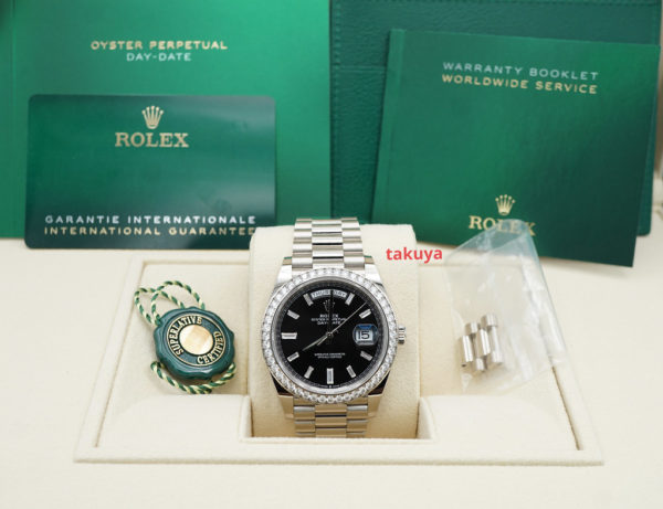 Rolex 228349RBR DAY DATE 40 WHITE GOLD DIAMOND BEZEL BAGUETTE BLACK DIAL 2022 FULL SET - Image 2