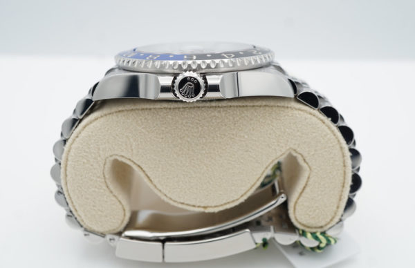 BRAND NEW Rolex 126710BLNR GMT MASTER II BLACK BLUE BEZEL JUBILEE BAND 2022 FULL SET - Image 3