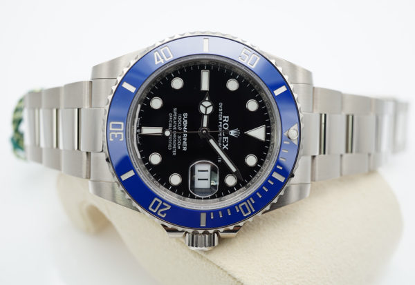 NEW Rolex 126619LB SUBMARINER 41 18K WHITE GOLD BLUE BEZEL COMPLETE SET - Image 9