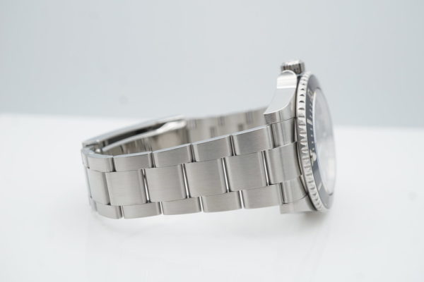 Rolex 124060 SUBMARINER NO DATE 41MM 2021 WARRANTY FULL SET - Image 6