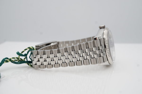 BRAND NEW Rolex 126234 DATEJUST 36 MINT GREEN DIAL JUBILEE BAND 2022 FULL SET - Image 6
