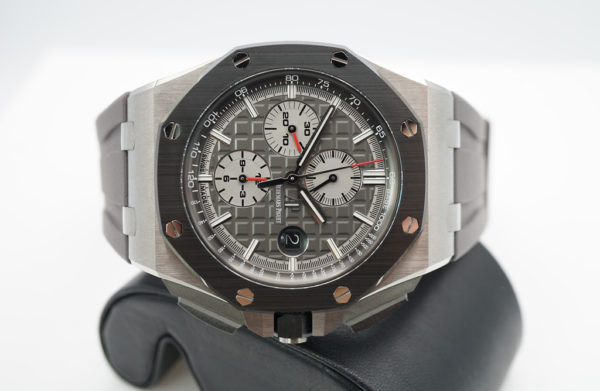 MINT Audemars PIGUET ROYAL OAK OFFSHORE 26400IO TITANIUM BLACK CERAMIC 2020 FULL SET - Image 9