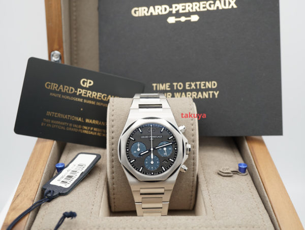 Girard Perregaux LAUREATO CHRONOGRAPH BLACK BLUE-SUB DIAL 42MM 2022 BOXES PAPERS - Image 2