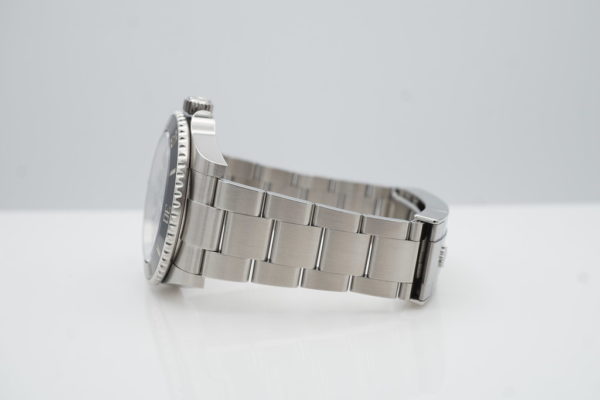 Rolex 124060 SUBMARINER NO DATE 41MM 2022 WARRANTY COMPLETE SET - Image 5