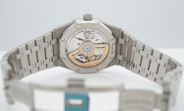 MINT Audemars PIGUET ROYAL OAK 15500ST BLUE DIAL 41MM 2020 COMPLETE SET - Image 8