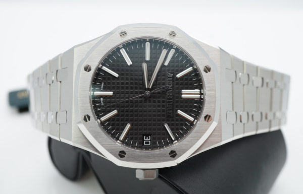 BRAND NEW Audemars PIGUET ROYAL OAK 50TH ANNIVERSARY 15510ST BLACK DIAL 2022 FULL SET - Image 9