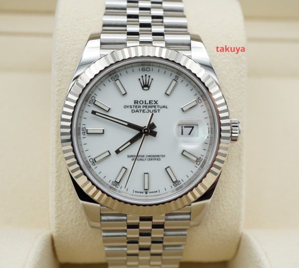 Rolex 126334 DATEJUST 41 FLUTED BEZEL WHITE STICKS DIAL JUBILEE BAND FULL SET