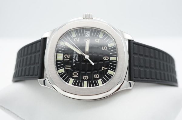 Patek PHILIPPE 5065A AQUANAUT JUMBO STAINLESS STEEL 38MM PATEK SERVICED 2022 BOXES PAPERS - Image 10