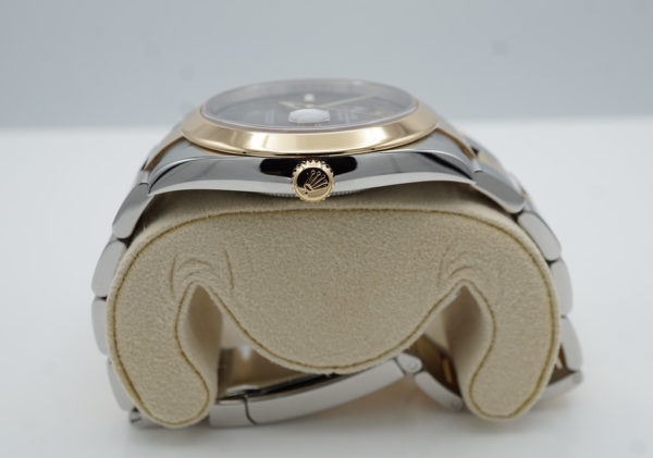 Rolex 126303 DATEJUST 41 18K YELLOW GOLD STEEL WIMBLEDON DIAL FULL SET - Image 3