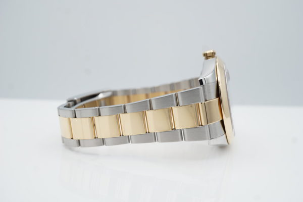Rolex 126303 DATEJUST 41 18K YELLOW GOLD STEEL WIMBLEDON DIAL FULL SET - Image 6