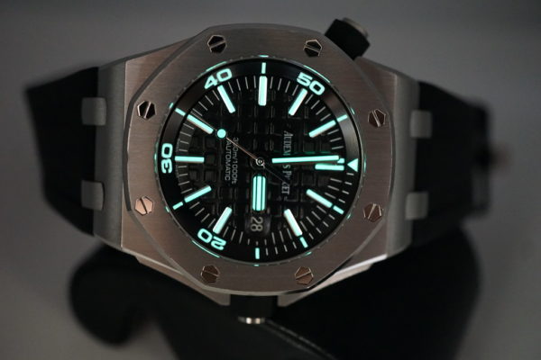 Audemars PIGUET ROYAL OAK OFFSHORE DIVER 15703ST AP SERVICED 2022 WARRANTY BOXES PAPERS - Image 12