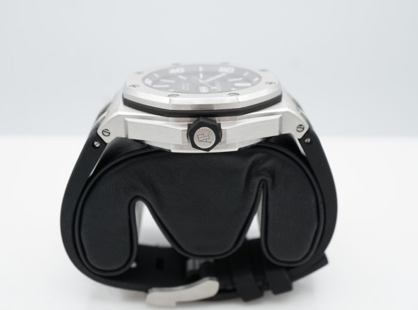 Audemars PIGUET ROYAL OAK OFFSHORE DIVER 15703ST AP SERVICED 2022 WARRANTY BOXES PAPERS - Image 3
