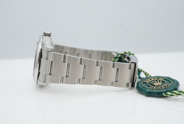 LIKE NEW Rolex 126000 OYSTER PERPETUAL BLUE DIAL 36MM 2023 COMPLETE SET - Image 5
