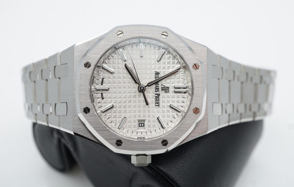 NEW Audemars PIGUET ROYAL OAK 77350ST WHITE DIAL 34MM 2021 COMPLETE SET - Image 9